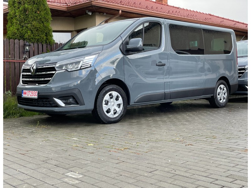 RENAULT TRAFIC 2023